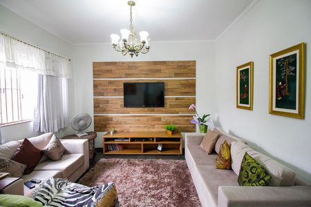 Sala de casa para alugar com 4 quartos, 172m² em Vila Pompéia, São Paulo