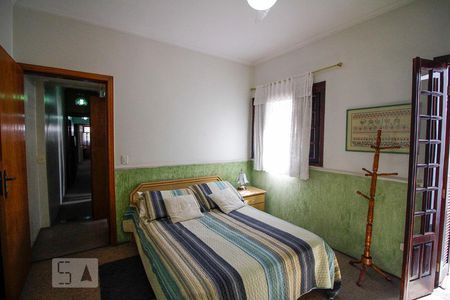 Casa à venda com 172m², 4 quartos e 1 vaga Casa à venda com 172m², 4 quartos e 1 vagaQuarto 4