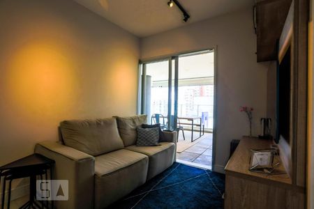 Sala TV de apartamento à venda com 1 quarto, 64m² em Pinheiros, São Paulo