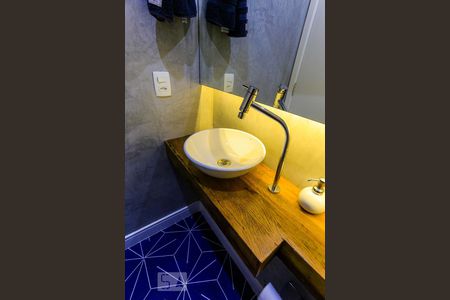 Lavabo de apartamento à venda com 1 quarto, 64m² em Pinheiros, São Paulo