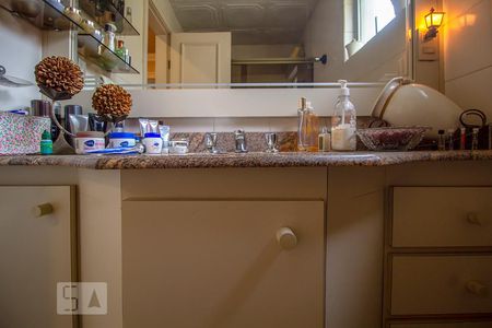 Banheiro de apartamento à venda com 2 quartos, 84m² em Jardim Montanhês, Belo Horizonte