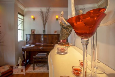 Sala de apartamento à venda com 2 quartos, 84m² em Jardim Montanhês, Belo Horizonte