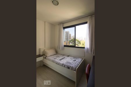 Quarto 1 de apartamento para alugar com 2 quartos, 64m² em Bigorrilho, Curitiba