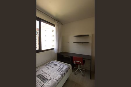 Quarto 1 de apartamento para alugar com 2 quartos, 64m² em Bigorrilho, Curitiba