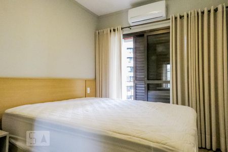 Quarto de apartamento para alugar com 1 quarto, 42m² em Itaim Bibi, São Paulo