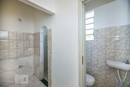 Banheiros de casa à venda com 3 quartos, 85m² em Anchieta, Belo Horizonte
