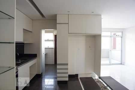 COZINHA de apartamento para alugar com 2 quartos, 101m² em Vila da Serra, Nova Lima