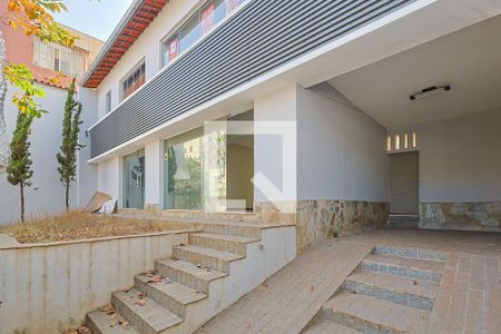 Casa para alugar com 3 quartos, 290m² em Serra, Belo Horizonte