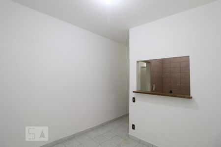 Apartamento à venda com 32m², 1 quarto e sem vagaSala.
