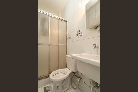Banheiro Suite. de apartamento à venda com 1 quarto, 32m² em Copacabana, Rio de Janeiro
