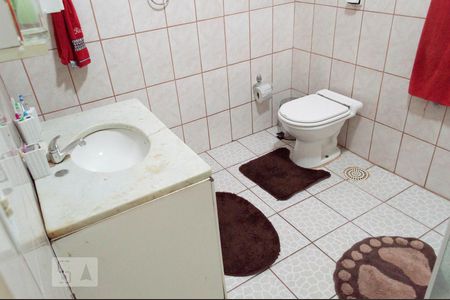 banheiro de apartamento para alugar com 3 quartos, 84m² em Centro Histórico, Porto Alegre