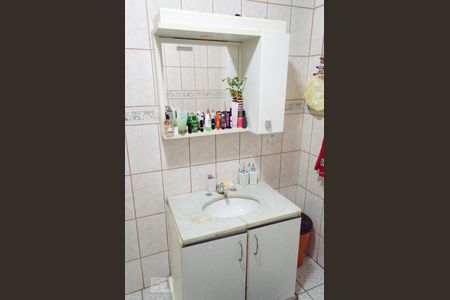 banheiro de apartamento para alugar com 3 quartos, 84m² em Centro Histórico, Porto Alegre
