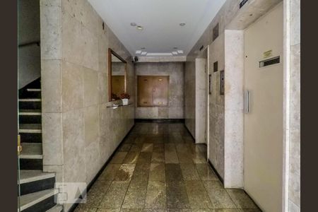 Hall de Entrada de apartamento para alugar com 2 quartos, 76m² em Aclimação, São Paulo
