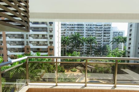 Vista Quarto de apartamento para alugar com 2 quartos, 74m² em Jacarepaguá, Rio de Janeiro