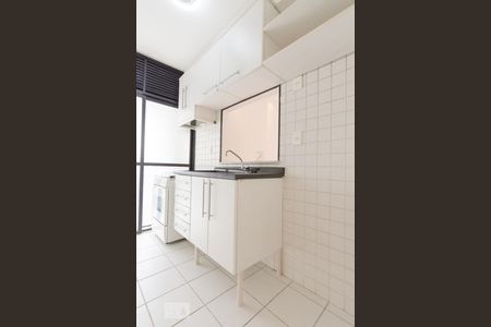 Cozinha de apartamento para alugar com 2 quartos, 55m² em Perdizes, São Paulo