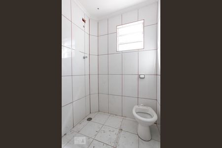 Banheiro de casa de condomínio para alugar com 1 quarto, 45m² em Centro, Guarulhos