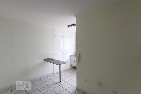 Sala de casa de condomínio para alugar com 1 quarto, 45m² em Centro, Guarulhos