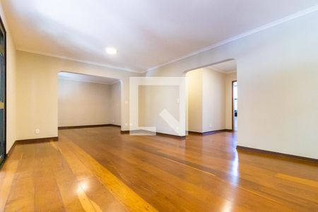 Sala de apartamento para alugar com 3 quartos, 210m² em Vila Itapura, Campinas