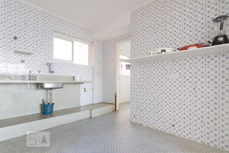 Cozinha de apartamento para alugar com 2 quartos, 82m² em Santa Cecília, São Paulo