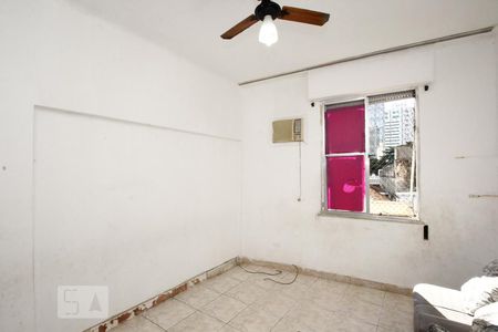 Sala de Estar de apartamento à venda com 3 quartos, 90m² em Centro, Rio de Janeiro