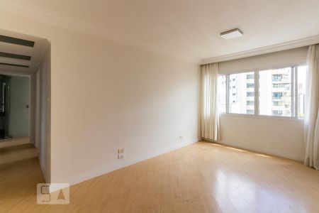 Sala de apartamento para alugar com 2 quartos, 70m² em Moema, São Paulo