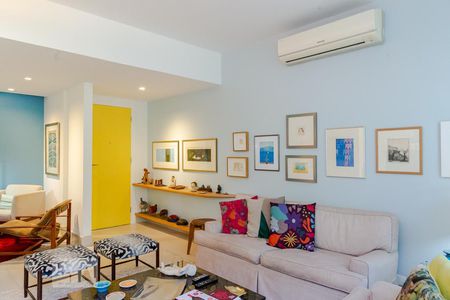 Sala de apartamento à venda com 2 quartos, 103m² em Laranjeiras, Rio de Janeiro