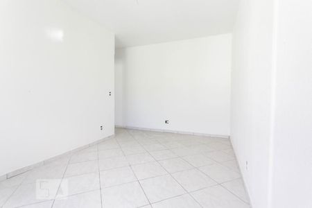 Sala de apartamento à venda com 2 quartos, 60m² em Protásio Alves, Porto Alegre