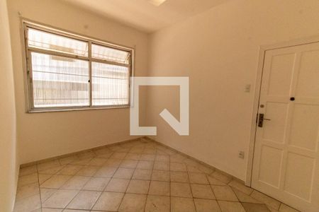 Sala de apartamento para alugar com 2 quartos, 80m² em Centro, Niterói