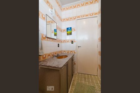 Banheiro de apartamento para alugar com 2 quartos, 80m² em Centro, Campinas