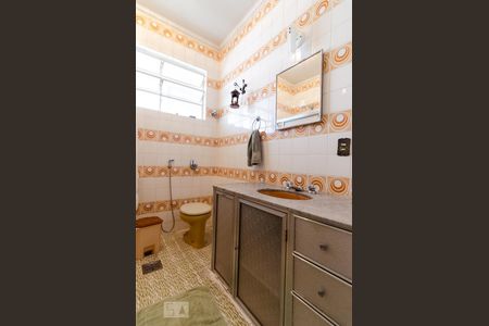 Banheiro de apartamento para alugar com 2 quartos, 80m² em Centro, Campinas