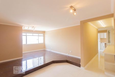 Sala de apartamento para alugar com 3 quartos, 140m² em Sumarezinho, São Paulo