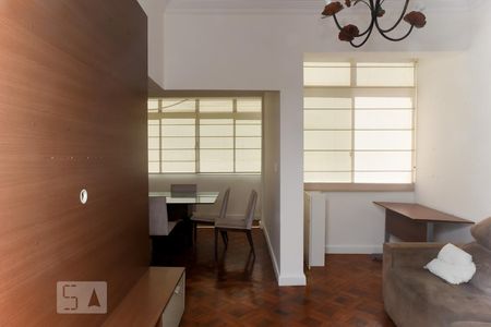 Sala de apartamento à venda com 2 quartos, 100m² em Leblon, Rio de Janeiro