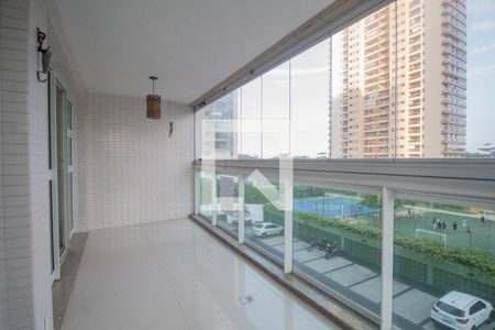 Varanda da Sala de apartamento para alugar com 4 quartos, 140m² em Barra da Tijuca, Rio de Janeiro