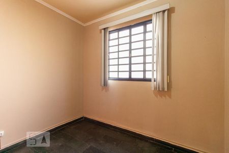 Quarto 1 de apartamento à venda com 2 quartos, 55m² em Santa Amélia, Belo Horizonte