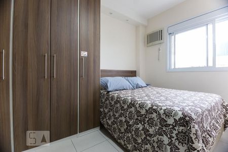 Quarto 2 de apartamento para alugar com 2 quartos, 72m² em Itacorubi, Florianópolis