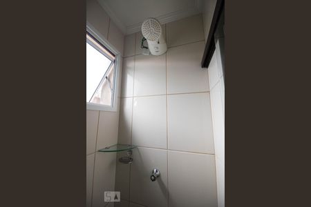 Banheiro de apartamento à venda com 2 quartos, 49m² em Parque Erasmo Assunção, Santo André