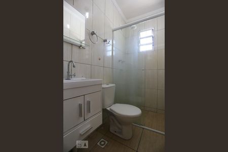 Banheiro de kitnet/studio para alugar com 1 quarto, 15m² em Vila São Luís(zona Oeste), São Paulo