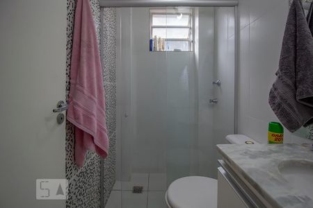 Banheiro de apartamento para alugar com 2 quartos, 62m² em Dom Cabral, Belo Horizonte
