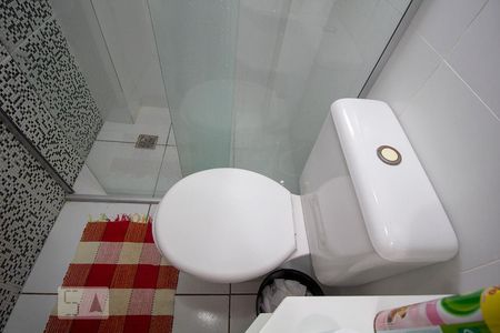 Banheiro de apartamento para alugar com 2 quartos, 62m² em Dom Cabral, Belo Horizonte