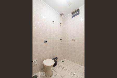 Banheiro de casa para alugar com 3 quartos, 500m² em Vila Congonhas, São Paulo