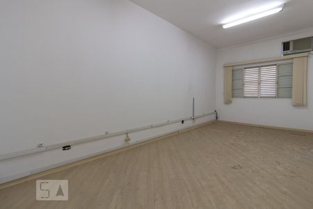 Suíte 1 de casa para alugar com 3 quartos, 500m² em Vila Congonhas, São Paulo