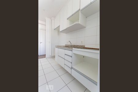 Cozinha  de apartamento à venda com 2 quartos, 56m² em Cidade Luiza, Jundiaí