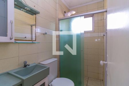 Banheiro de apartamento para alugar com 2 quartos, 55m² em Piratininga, Osasco