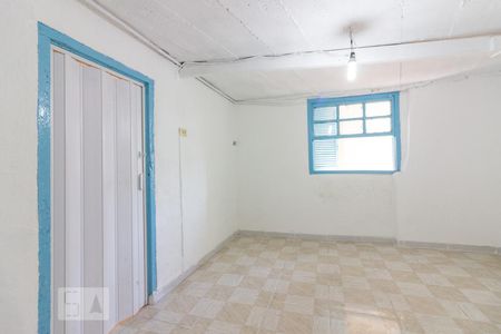 Quarto de casa para alugar com 1 quarto, 75m² em Vila Mariza Mazzei, São Paulo