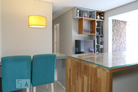 Sala de apartamento para alugar com 2 quartos, 67m² em Vila Isolina Mazzei, São Paulo