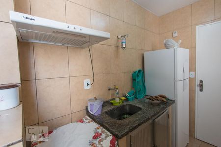 Cozinha de apartamento à venda com 2 quartos, 70m² em Maracanã, Rio de Janeiro