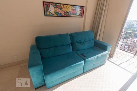 Sala de apartamento à venda com 2 quartos, 68m² em Maracanã, Rio de Janeiro