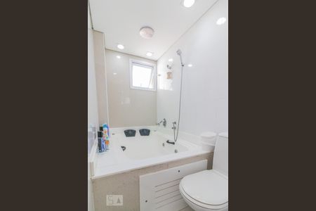 Banheiro de apartamento à venda com 3 quartos, 105m² em Campestre, Santo André