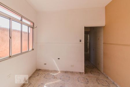 Sala de casa para alugar com 2 quartos, 70m² em Vila Vitória, Santo André