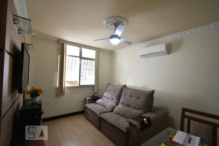 Sala  de apartamento à venda com 2 quartos, 50m² em Largo do Barradas, Niterói
